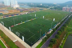 Trung tâm đào tạo thể thao Viettel rộng 18 ha nằm ở gần đoạn cuối của đại lộ Thăng Long thuộc xã Thạch Hòa, huyện Thạch Thất (Hà Nội)