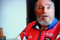 Fidel mặc một bộ đồ của Adidas. (Nguồn: Getty)