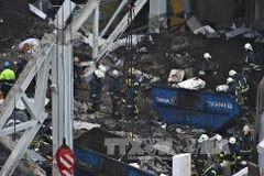 Số người chết vụ sập mái siêu thị ở Latvia đã lên tới 45 người