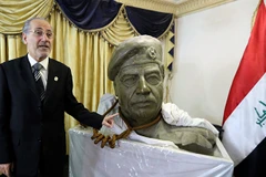 Người treo cổ Saddam Hussein kể về giây phút hành quyết