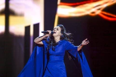 Ca sỹ Susana Jamaladinova biểu diễn trong đêm chung kết Eurovision 2016. (Nguồn: EPA/TTXVN)