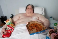 Người đàn ông béo nhất thế giới qua đời vì bệnh viêm phổi