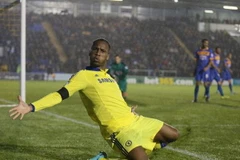 Kết quả: Drogba tiếp tục ghi bàn, Balotelli "cứu" Liverpool