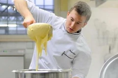 Hé lộ bí mật "hậu trường bếp núc" cho bữa ăn của Giáo hoàng