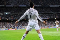 Kết quả: Chelsea khiến Arsenal ôm hận, Ronaldo lại lập hat-trick