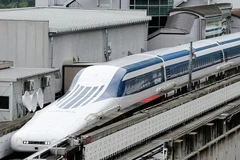 Nhật Bản: Hành khách trải nghiệm tàu siêu tốc 500km mỗi giờ