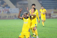 V-League 2019: Than Quảng Ninh lội ngược dòng trước Sanna Khánh Hòa