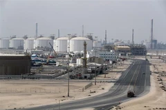 Toàn cảnh thành phố công nghiệp Ras Laffan, nơi đặt các cơ sở sản xuất khí tự nhiên hóa lỏng (LNG) của Qatar. (Nguồn: AFP/TTXVN)