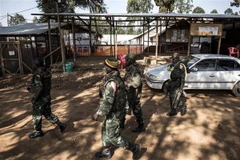 Binh sỹ tuần tra ở Butembo, Cộng hòa dân chủ Congo. (Nguồn: AFP/TTXVN)