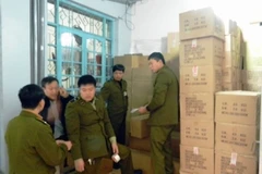 Cơ quan chức năng tiến hành kiểm tra cơ sở của Mạnh Cầm (Ảnh: CTV)