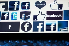 Biểu tượng Facebook trên màn hình máy tính. (Nguồn: AFP/TTXVN )