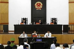 Quang cảnh phiên tòa sáng 24/4. (Ảnh: Văn Điệp/TTXVN)