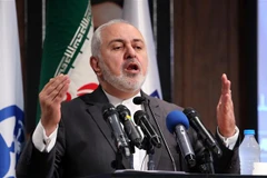 Ngoại trưởng Iran Mohammad Javad Zarif phát biểu tại Tehran. (Ảnh: AFP/TTXVN)