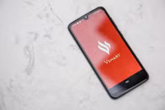 Vsmart Star là mẫu điện thoại mới nhất của VinSmart với mức giá 2 triệu đồng. (Ảnh: Minh Sơn/Vietnam+) 