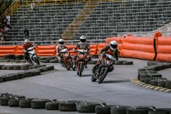 Hà Nội được chọn làm nơi tổ chức chặng thứ 2 của mùa giải Đua xe Môtô Việt Nam (VMRC 2019). Đây cũng là lần đầu tiên giải đua chuyên nghiệp bậc nhất Việt Nam diễn ra tại Hà Nội. (Ảnh: Minh Sơn/Vietnam+)