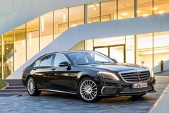 Mercedes S65 AMG 2015 mới có giá từ 232.050 euro