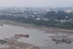 Sông Hồng, sông Đà cạn trơ đáy