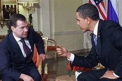 Tổng thống Nga Dmitry Medvedev và Tổng thống Mỹ Barack Obama. (Ảnh: AFP)