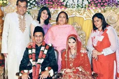 Cô dâu Sania Mirza và chú rể Shoaib Malik trong ngày cưới. (Nguồn: Internet)