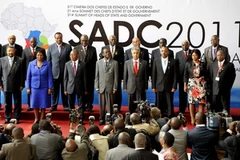 Các đại biểu chụp ảnh tại lễ khai mạc hội nghị. (Ảnh: AFP/TTXVN)