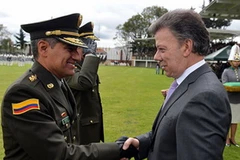 Tổng thống Santos thông báo sẽ tăng biên chế cảnh sát tại lễ phong hàm cho học viên mới tốt nghiệp hôm 21/6. (Nguồn: SIG)