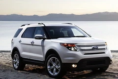 Xe Ford Explorer (Nguồn: netcarshow.com)