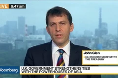 Bộ trưởng Dịch vụ tài chính Anh John Glen. (Nguồn: Bloomberg)