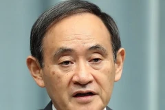 Chánh văn phòng Nội các Nhật Bản Yoshihide Suga. (Ảnh: AFP/TTXVN)