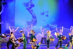 Khởi động chương trình hành trình tình nguyện, tri ân