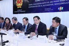 Thủ tướng Phạm Minh Chính phát biểu tại Tọa đàm về hợp tác phát triển trí tuệ nhân tạo và công nghệ. (Ảnh: Dương Giang/TTXVN)
