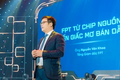 Ông Nguyễn Văn Khoa – Tổng giám đốc FPT chia sẻ về chủ đề "FPT - từ chip nguồn đến giấc mơ bán dẫn." (Ảnh: FPT)