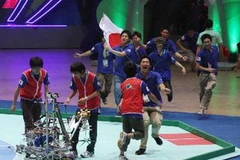 Niềm vui chiến thắng của đội Nhật Bản. (Ảnh: Trần Lê Lâm/TTXVN)