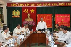 Phó Thủ tướng Nguyễn Xuân Phúc phát biểu tại buổi làm việc với Công an TP Hồ Chí Minh. (Ảnh: Hoàng Hải/ TTXVN)