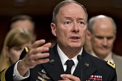 Tướng Keith Alexander. (Ảnh: AP)