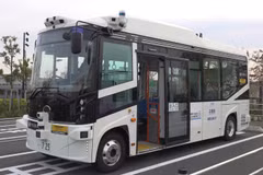 Xe buýt tự lái với tốc độ tối đa 35 km/h, chở được 30 người, sẽ là một phương tiện đưa đón giữa HICity và nhà ga quốc tế của Sân bay Haneda. (Nguồn: Vietnam+)