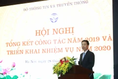 Bộ trưởng Nguyễn Mạnh Hùng phát biểu tại Hội nghị Tổng kết công tác năm 2019 và triển khai phương hướng, nhiệm vụ công tác năm 2020. (Ảnh: PV/Vietnam+)