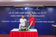 Shark Nguyễn Hòa Bình cam kết đầu tư 10 tỷ đồng vào startup PushSale.vn. (Ảnh: Minh Sơn/Vietnam+)