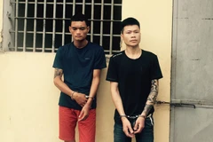 Hà Nội: Phạt tù hai đối tượng cướp giật hai tiệm vàng trong 4 ngày