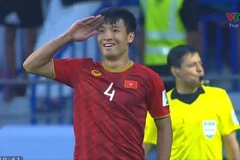 Video Bùi Tiến Dũng thực hiện thành công quả penalty quyết định