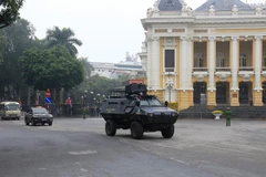 Xe bọc thép bảo vệ Thượng đỉnh Mỹ-Triều tại Sofitel Metropole