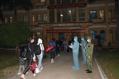 Việt Nam thêm 1 ca mắc COVID-19, được cách ly ngay khi nhập cảnh