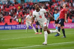 Sterling là người duy nhất cho tuyển Anh tại EURO 2020 cho đến thời điểm nay. (Ảnh: AFP/TTXVN)