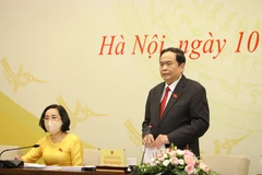 Đồng chí Trần Thanh Mẫn, Phó Chủ tịch Thường trực Quốc hội, Phó Chủ tịch Hội đồng bầu cử Quốc gia trả lời các câu hỏi của phóng viên. (Ảnh: Nguyễn Điệp/TTXVN)