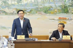 Chủ tịch Quốc hội làm việc với UB Khoa học, Công nghệ và Môi trường