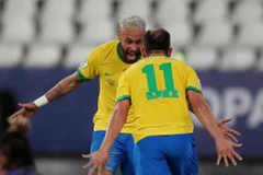 Neymar góp công trong chiến thắng hủy diệt của Brazil. (Nguồn: Reuters)