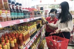 TP.HCM: Nhiều đơn vị kinh doanh đồng loạt mở cửa mùng 2 Tết