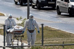 Nga trải qua ngày có số ca tử vong cao nhất kể từ khi dịch bùng phát