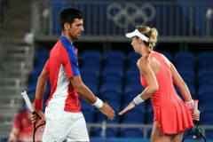 Novak Djokovic lỡ hai trận chung kết chỉ trong ít giờ đồng hồ