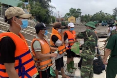 Hải Phòng: Đồn Biên phòng Cát Hải cứu nạn thành công 5 thuyền viên