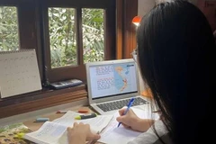 Nhiều địa phương cho học sinh tạm dừng đến trường để phòng dịch